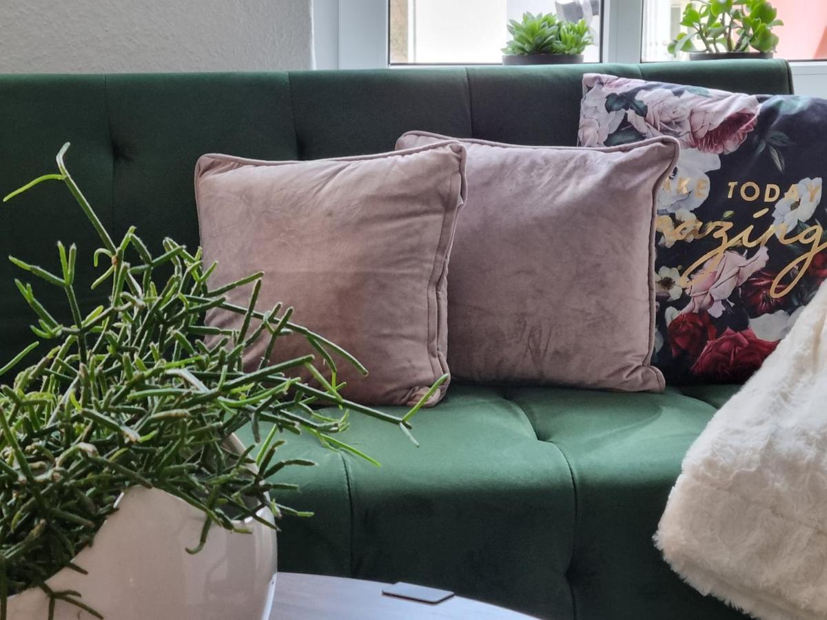 Gigi'S Ferienwohnung Nr. 1 Oschersleben Exteriör bild